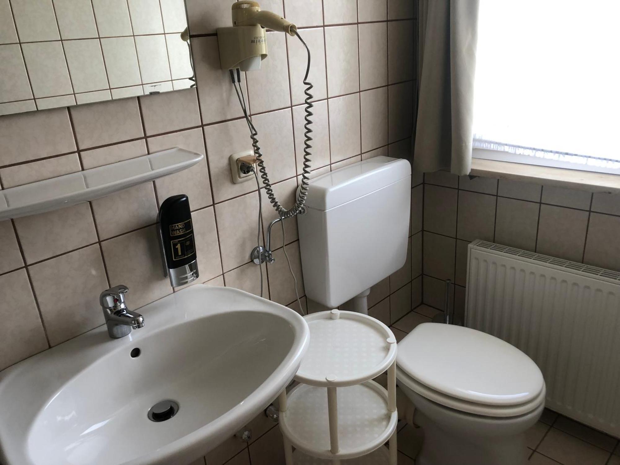 Hotel Gasthof Am Waldeck Oberthulba Exteriör bild